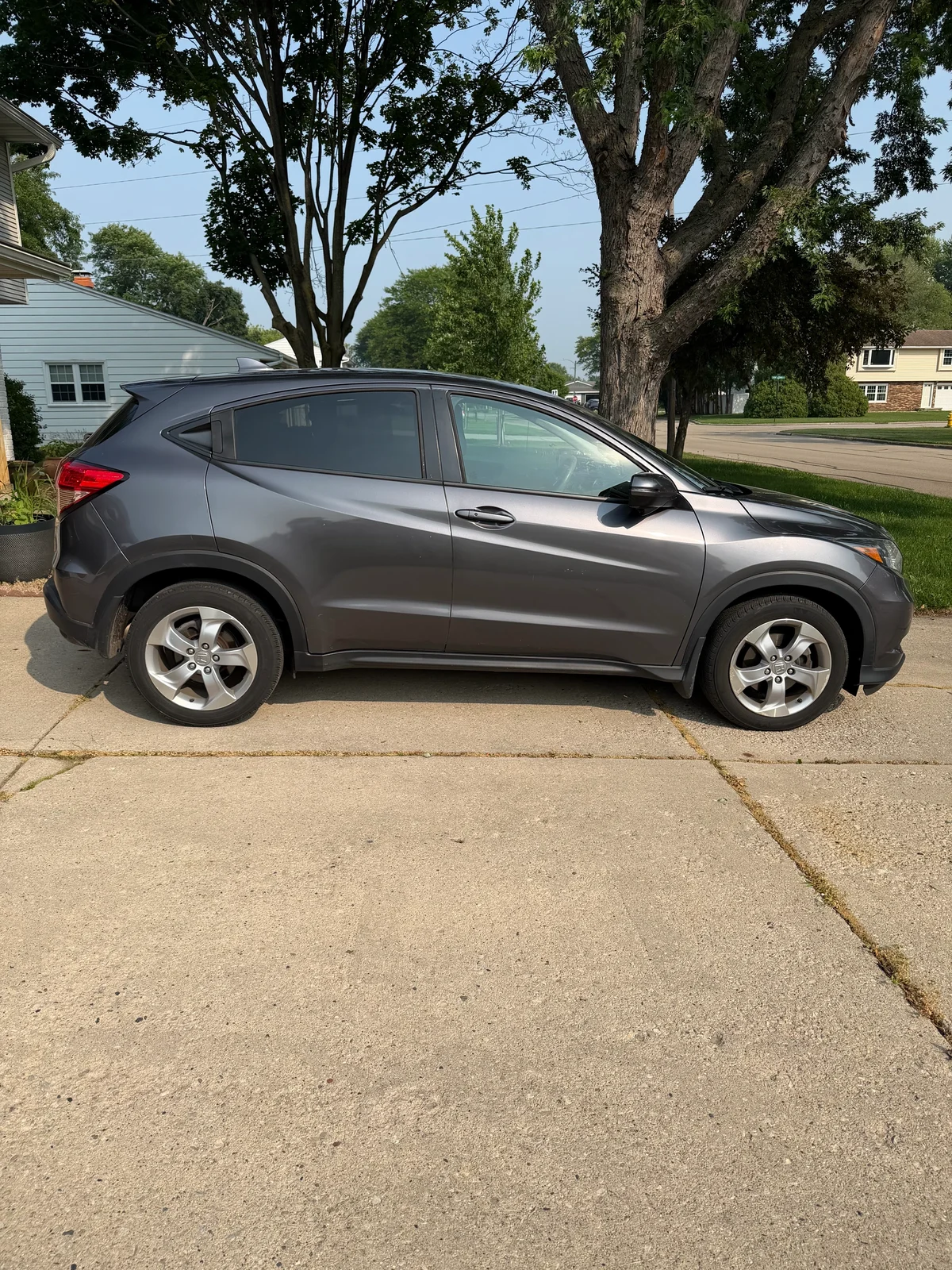 2016 Honda HR-V EX photo 4