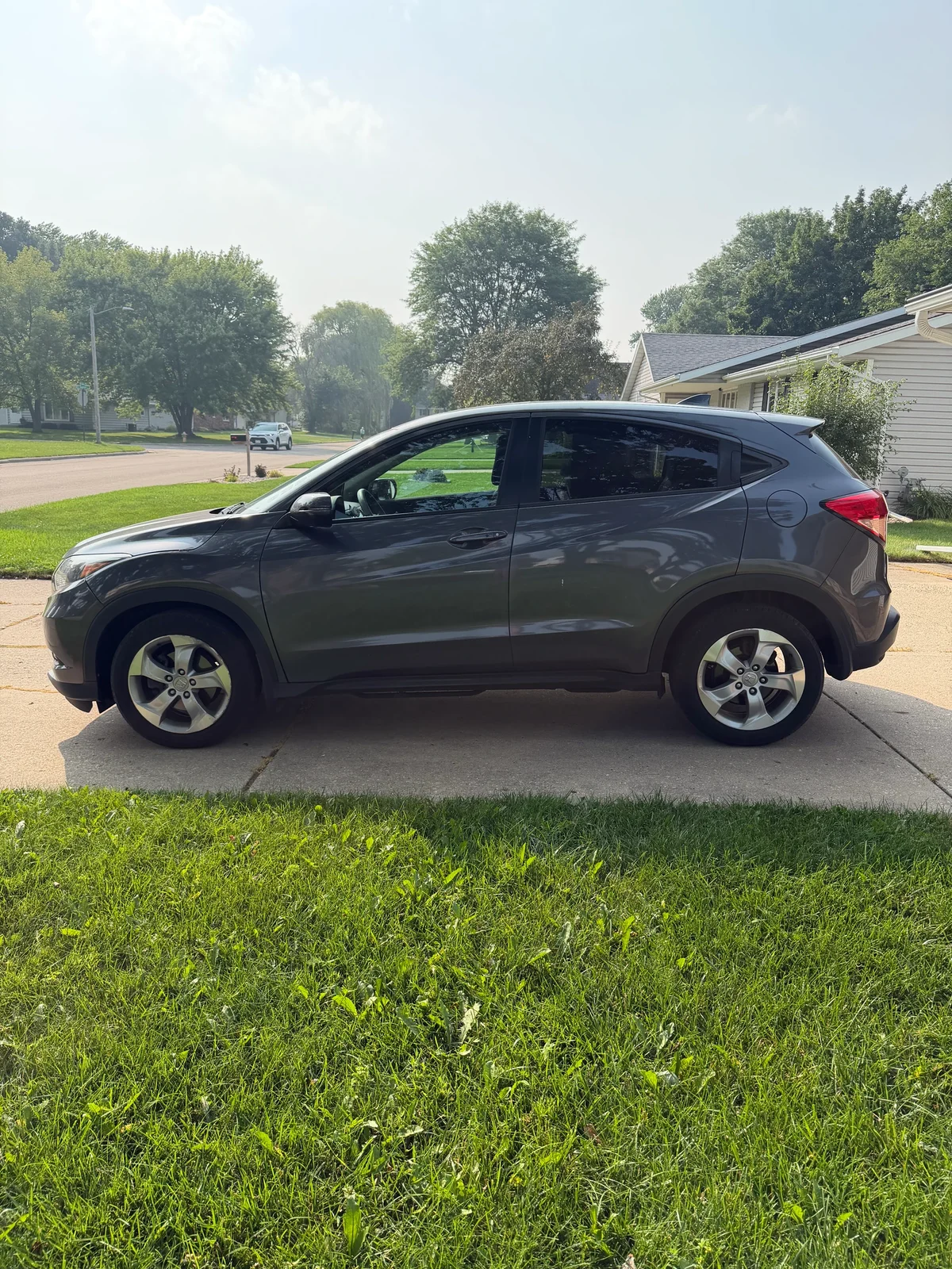 2016 Honda HR-V EX photo 3